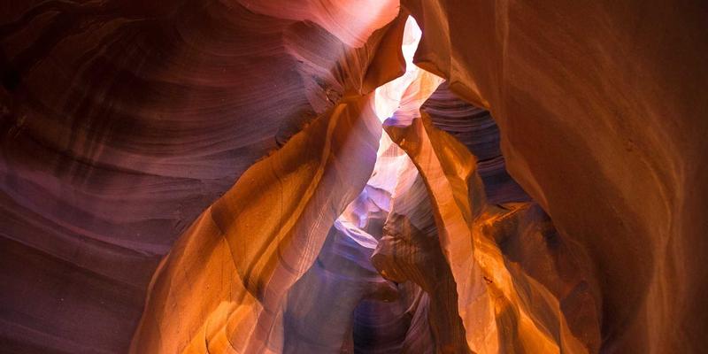 智能印刷工厂：自动化与物联网技术如何重塑包装设计与画册印刷的未来