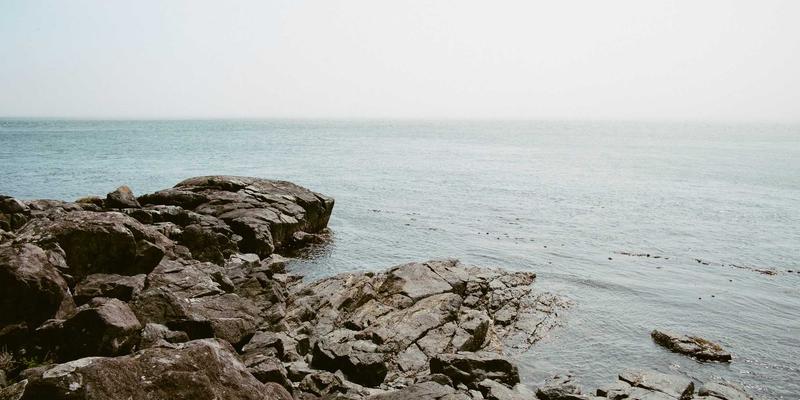 赣汇印刷解析：户外包装盒定制的三大耐久性技术——抗紫外线、防水与耐磨应用研究